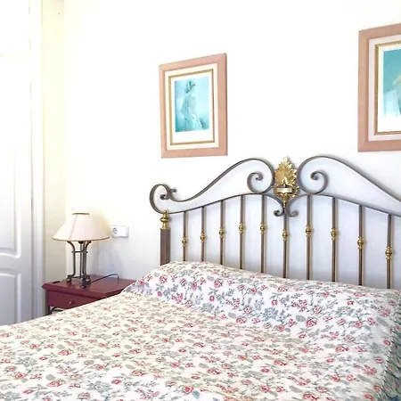 Residencia La Torre Сasa de vacaciones *