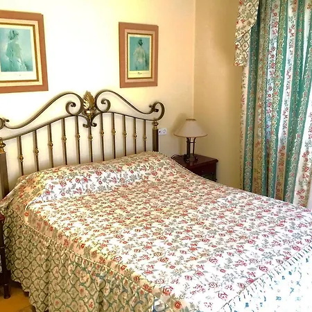 Residencia La Torre Сasa de vacaciones *